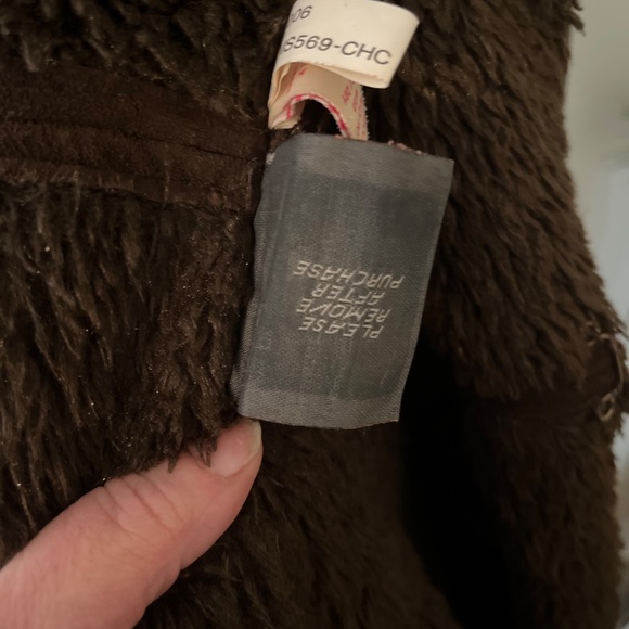 Brown suede women’s coat - Picture 5 of 7